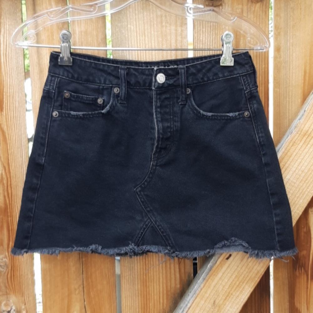 American eagle black button fly jean mini skirt 0